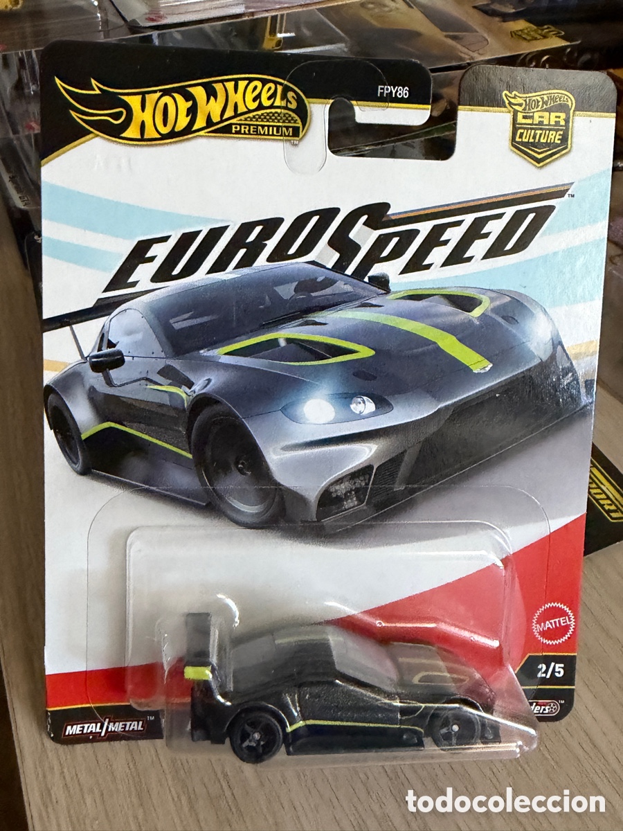 Coches a escala Hot Wheels: Hot Wheels Premium Aston Martin Vantage GTE Euro Speed 2/5