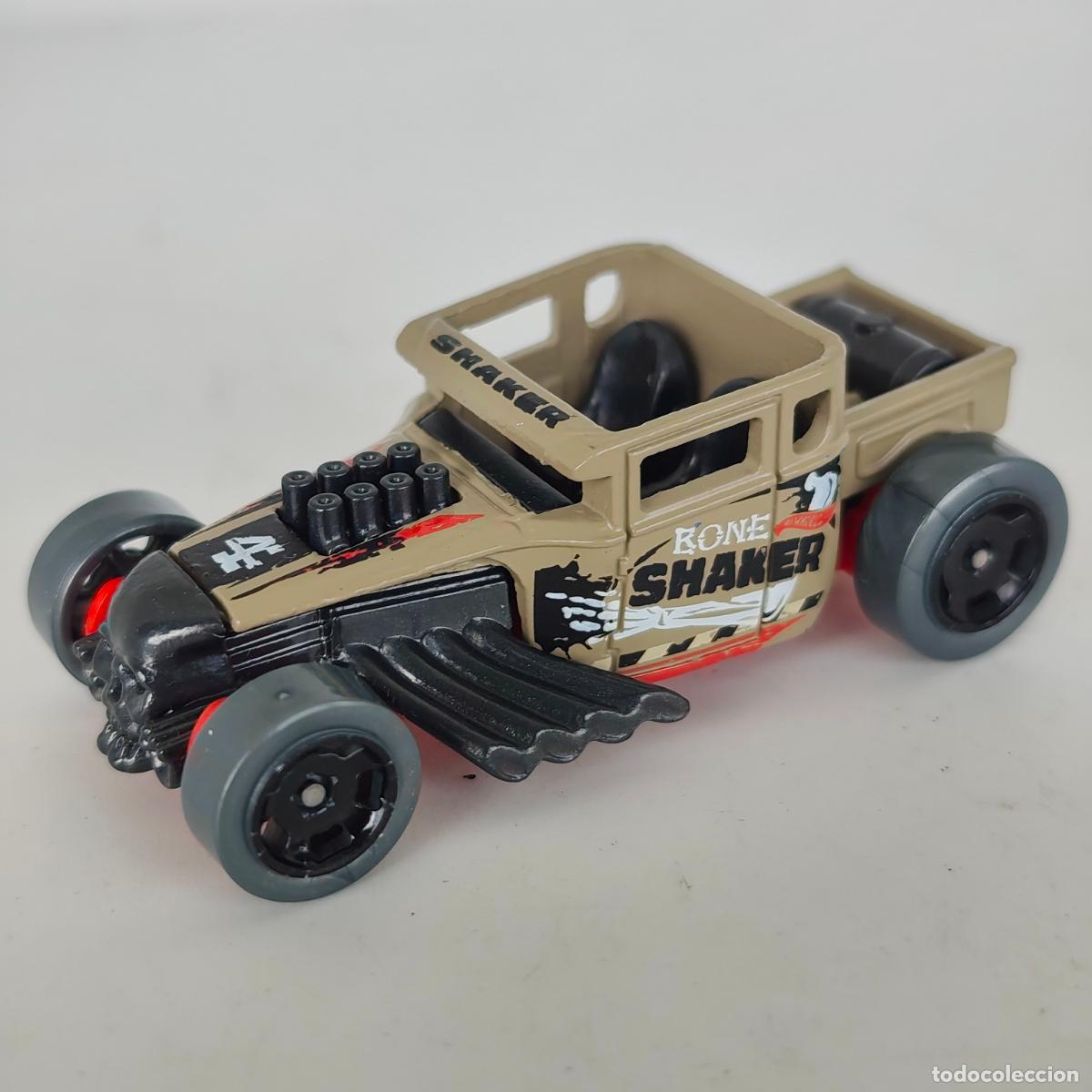 Coches a escala Hot Wheels: The Hot Wheels 2025 Mystery Models Bone Shaker