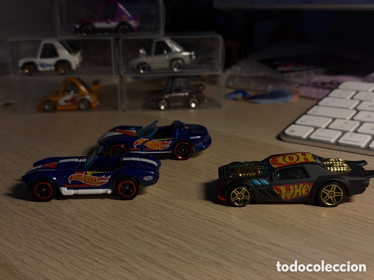 Coches a escala Hot Wheels: Lote 3 Hot Wheels: 2 Dodge Viper y Twin Mill