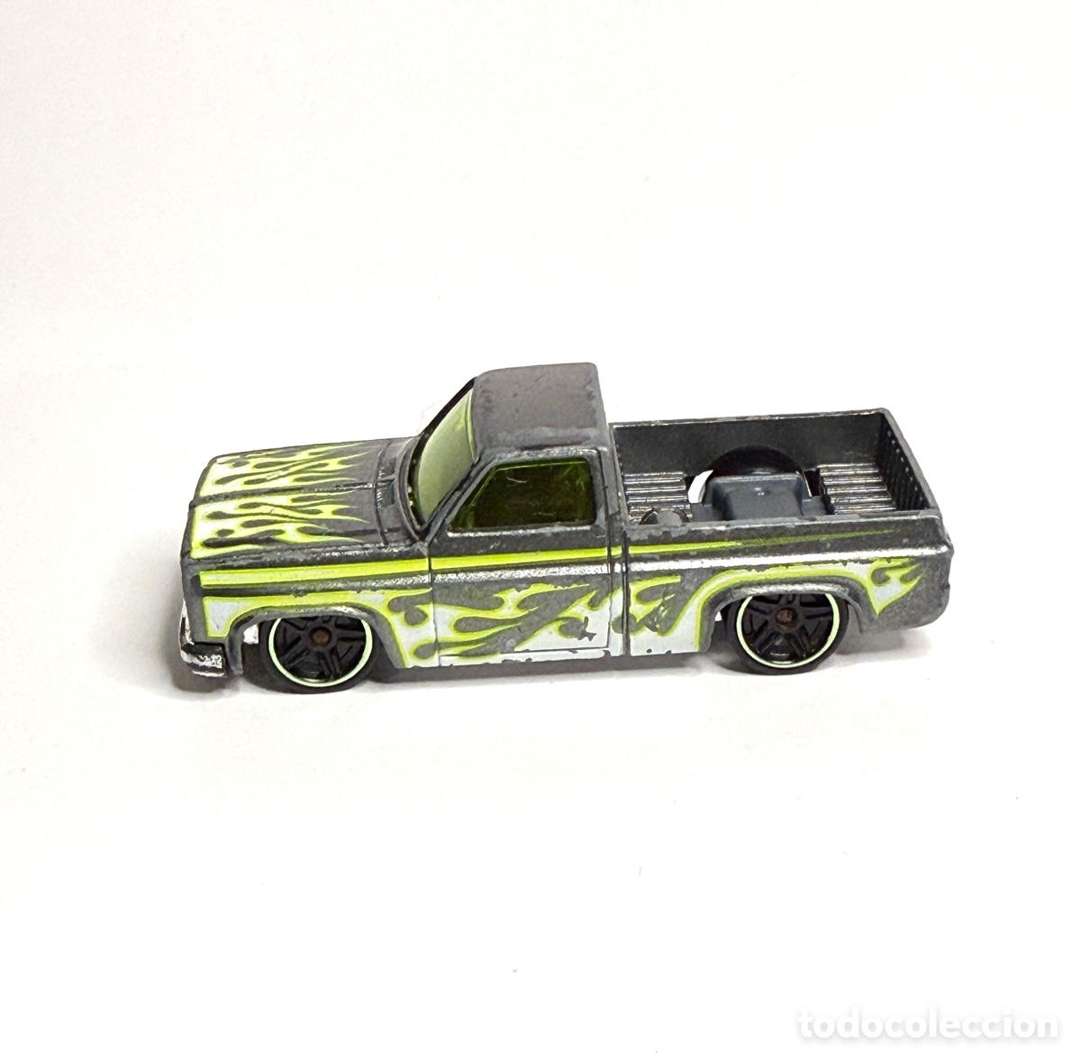Coches a escala Hot Wheels: Hot Wheels 83 Chevy Silverado 2007 - Foto 2