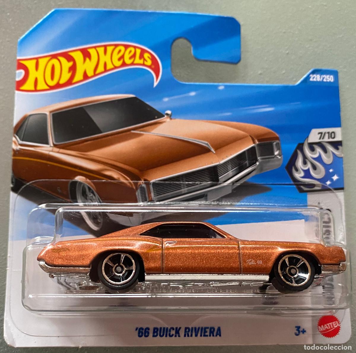 Coches a escala Hot Wheels: Coche diecast, metal. '66 Buick Riviera. Escala 1:64. Hotwheels de Mattel. Nuevo en bl&iacute;ster cerrado.