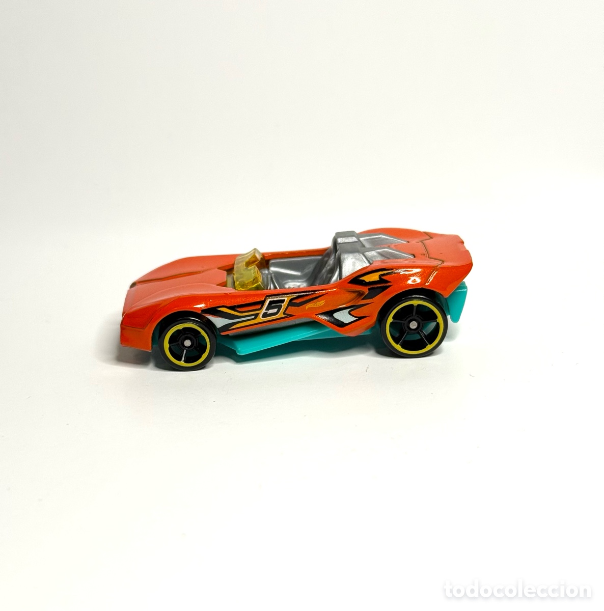 Coches a escala Hot Wheels: Hot Wheels Carbonic. 2014 - Foto 2
