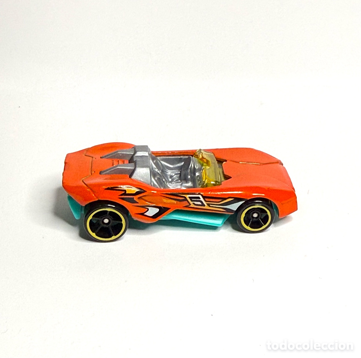 Coches a escala Hot Wheels: Hot Wheels Carbonic. 2014 - Foto 4