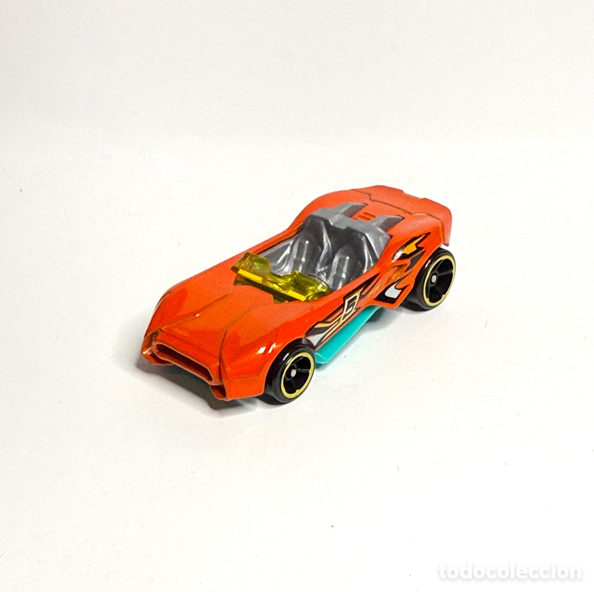 Coches a escala Hot Wheels: Hot Wheels Carbonic. 2014