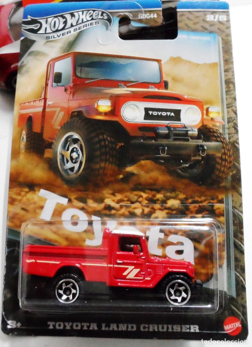 Coches a escala Hot Wheels: Toyota Land Cruiser de Hot wheels Silver Series tarjeta larga