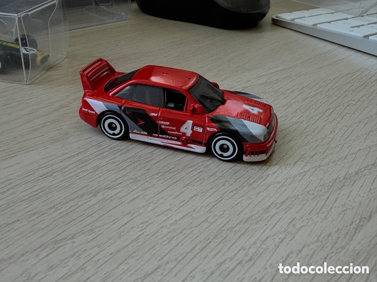 Coches a escala Hot Wheels: Hot Wheels Audi &rsquo;90 Quattro #4 Retro Racers 1:64