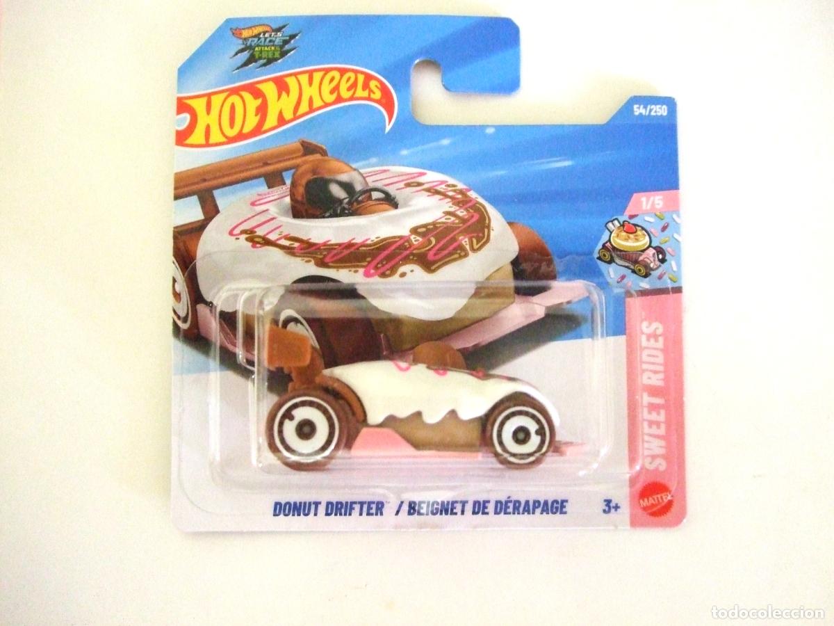 Voitures miniatures Hot Wheels: DONUT DRIFTER HOT WHEELS MATTEL NETFLIX LET&acute;S RACE ATTACK OF THE T-REX SWEET RIDES 1/5 2026 1:64 CAR
