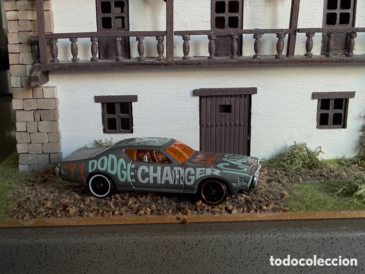 Coches a escala Hot Wheels: Hot Wheels Dodge charger