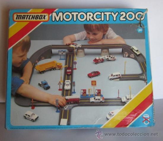 Coches a escala Matchbox: MOTORCITY 200, DE MATCHBOX, EN CAJA,  CC - Foto 1