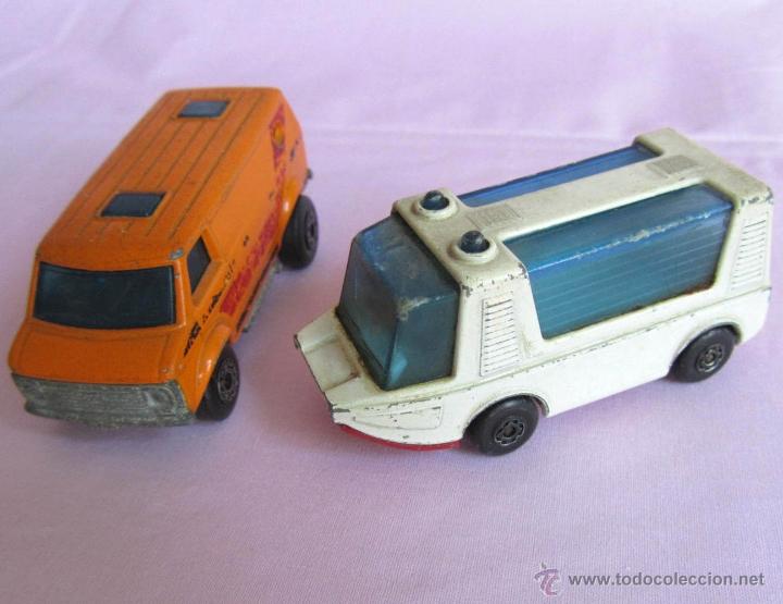 Coches a escala Matchbox: Stretcha Fetcha + Chevy Van Matchbox - Foto 1