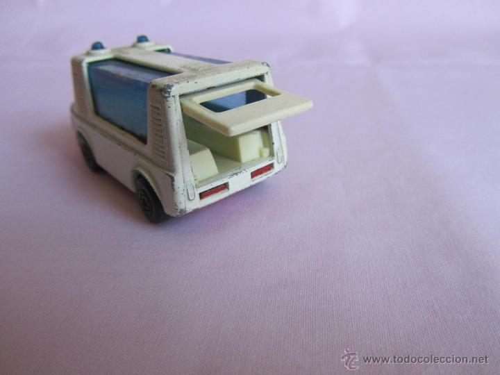 Coches a escala Matchbox: Stretcha Fetcha + Chevy Van Matchbox - Foto 6