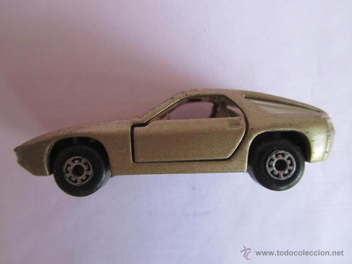 Coches a escala Matchbox: Porsche 928 n&ordm; 59 Matchbox Superfast - Foto 3