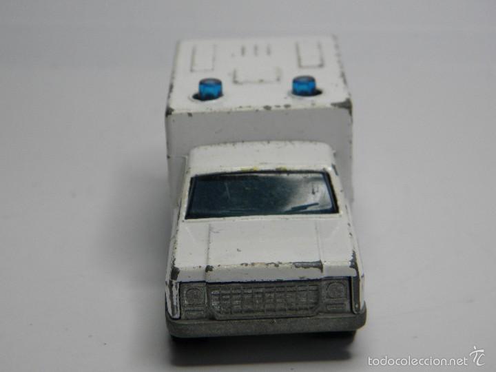 Coches a escala Matchbox: MATCHBOX AMBULANCE N&ordm; 41 - Foto 3