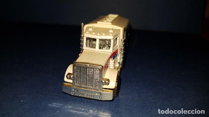 Coches a escala Matchbox: MATCHBOX PETERBILT - Foto 2