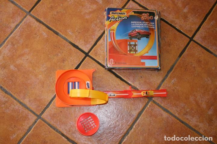 Coches a escala Matchbox: Matchbox Action Zap n Go completo - Foto 3