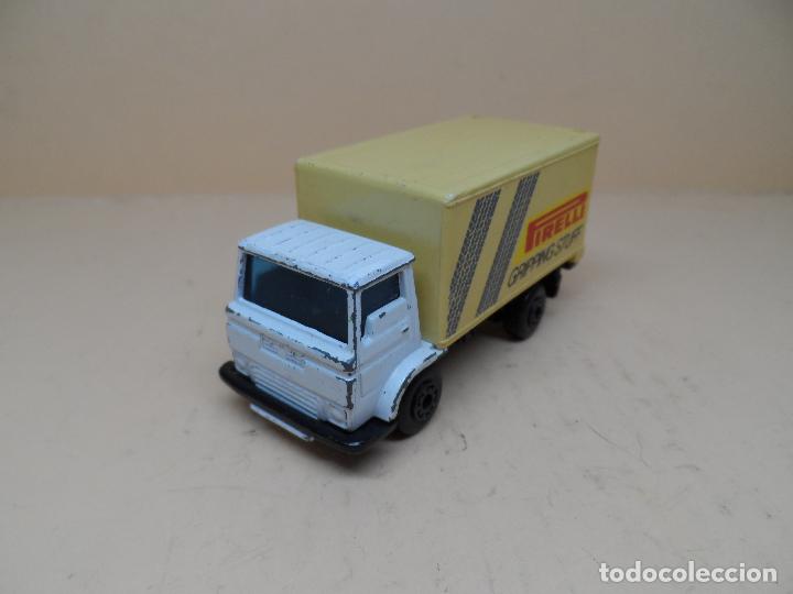 Coches a escala Matchbox: MATCHBOX DODGE COMMANDO PIRELLI 1982 - Foto 1