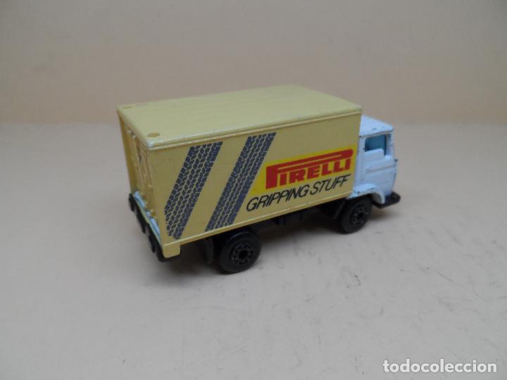 Coches a escala Matchbox: MATCHBOX DODGE COMMANDO PIRELLI 1982 - Foto 2