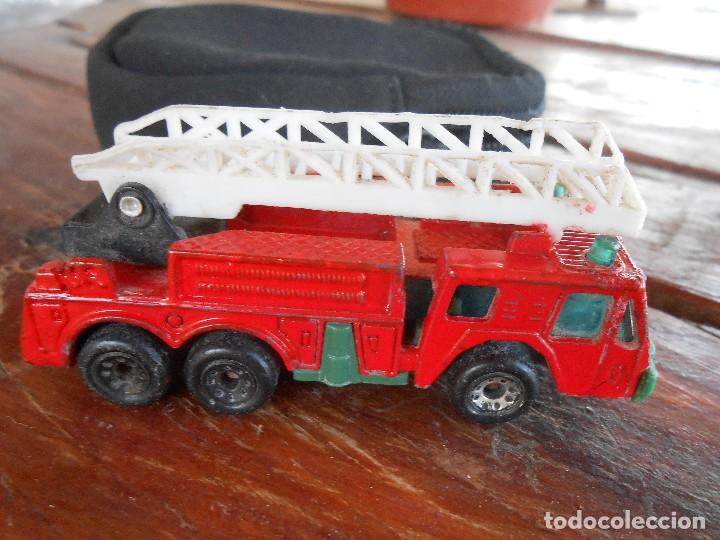 Coches a escala Matchbox: Coche de Bomberos -Matchbox 1982 - Foto 2