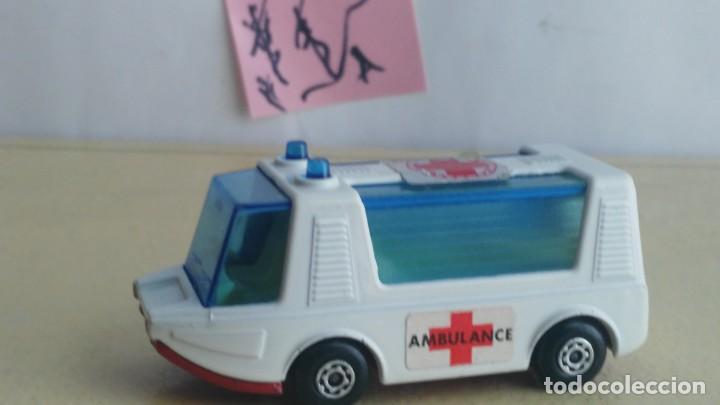 Coches a escala Matchbox: ANTIGUO COCHE DE MATCHBOX  AMBULANCIA - Foto 1