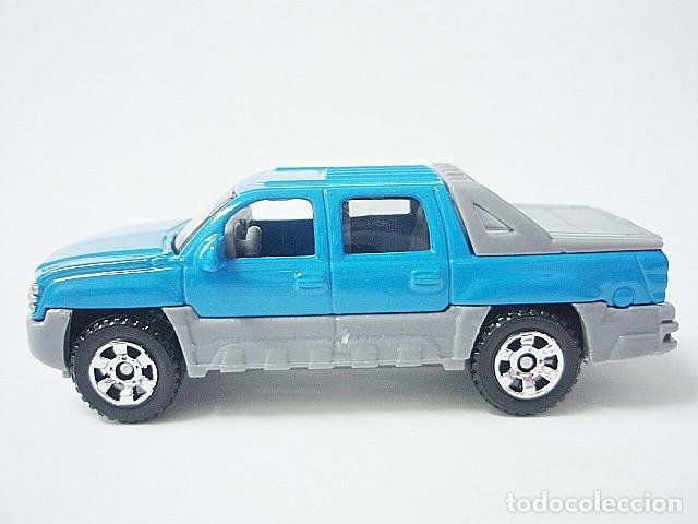 Coches a escala Matchbox: MATCHBOX MB546 E * 46 CHEVROLET AVALANCHE DEL 2002 - Foto 3