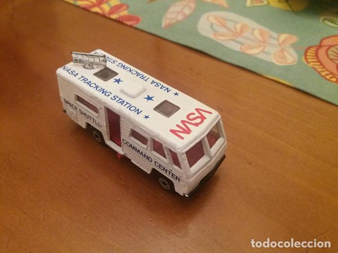 Coches a escala Matchbox: AUTOBUS DE LA NASA ANTIGUO - Foto 4