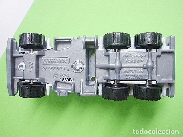 Coches a escala Matchbox: MATCHBOX MB100 D * 100 PETERBILT TANKER - Foto 4