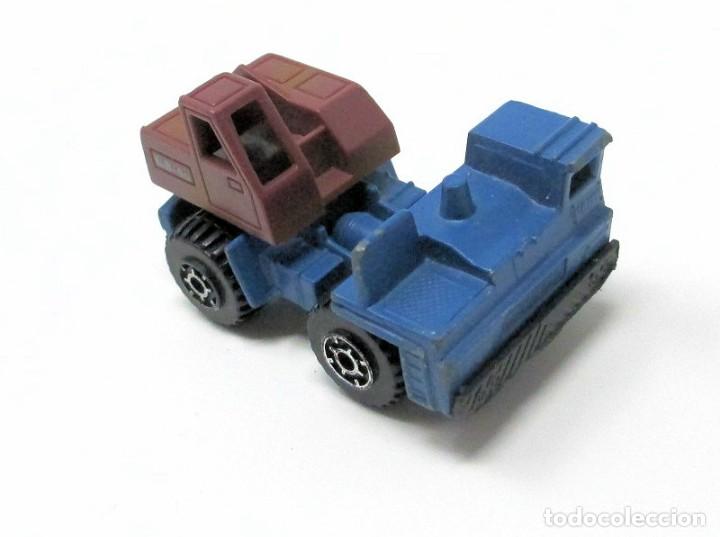 Coches a escala Matchbox: Mobile Crane de Matchbox, Escala 1/90 - China 1984.
