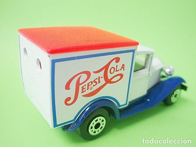 Coches a escala Matchbox: MATCHBOX MB038 A * 38 FORD MODEL A VAN - Foto 2