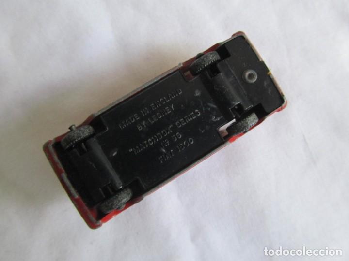Coches a escala Matchbox: Fiat 1500 Matchbox rojo - Foto 8