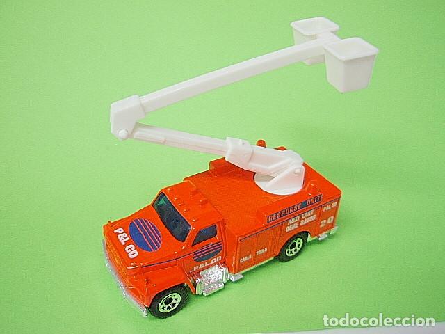 Coches a escala Matchbox: MATCHBOX MB211 E * 11 FORD UTILITY TRUCK - Foto 1