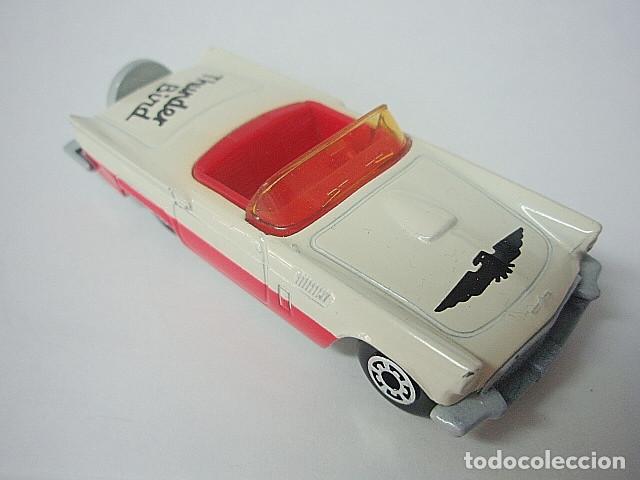 Coches a escala Matchbox: MATCHBOX MB042 B * 42 FORD THUNDERBIRD DEL 1957 - Foto 1