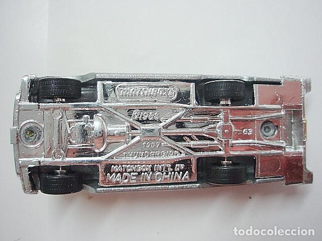 Coches a escala Matchbox: MATCHBOX MB042 E * 42 FORD THUNDERBIRD DEL 1957 - Foto 4