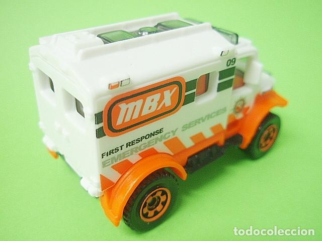 Coches a escala Matchbox: MATCHBOX MB989 A * 89 SCRAMBULANCE 4X4 - Foto 2