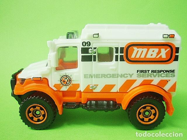 Coches a escala Matchbox: MATCHBOX MB989 A * 89 SCRAMBULANCE 4X4 - Foto 3