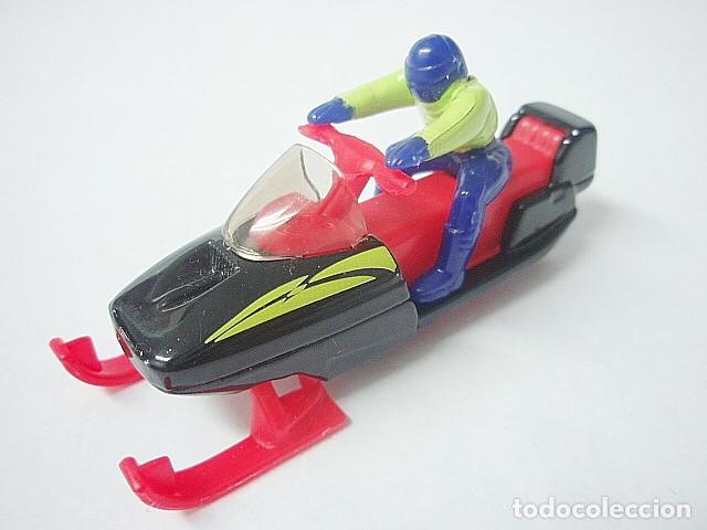 Coches a escala Matchbox: MATCHBOX MB418 B * 18 SNOWMOBILE - Foto 1