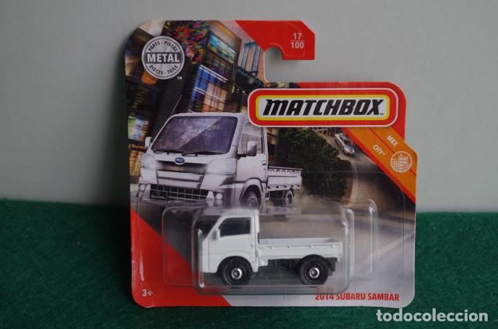 Coches a escala Matchbox: MATCHBOX 2014 SUBARU SAMBAR 17/100 - Foto 1