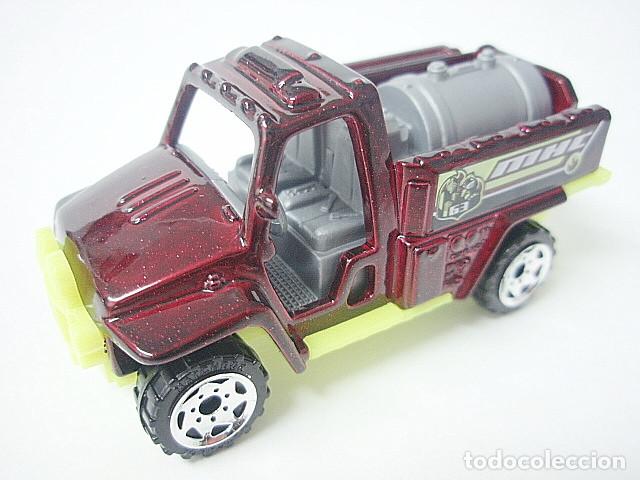 Coches a escala Matchbox: MATCHBOX MB564 A * 64 ALL TERRAIN FIRE TANKER - Foto 1