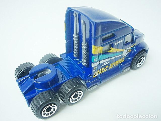 Coches a escala Matchbox: MATCHBOX MB432 A * 32 KENWORTH T2000 CAB - Foto 2