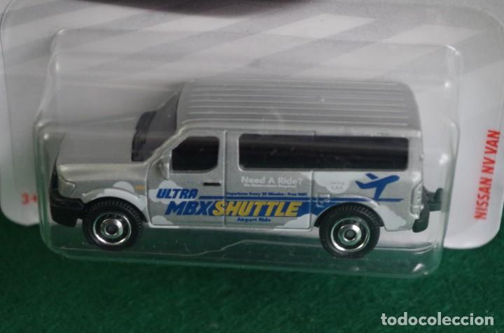 Coches a escala Matchbox: MATCHBOX &acute;62 NISSAN NV VAN - Foto 2