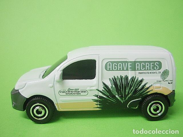 Coches a escala Matchbox: MATCHBOX MB1216 A * 16 RENAULT KANGOO EXPRESS DEL 2018 - Foto 3