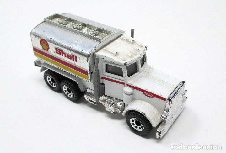 Voitures miniatures Matchbox: Peterbilt 1981 de Matchbox - Mide 7,3 cm de largo