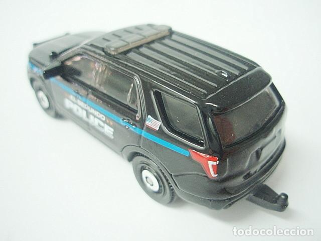 Coches a escala Matchbox: MATCHBOX MB1179 C * 79 FORD INTERCEPTOR UTILITY DEL 2016 - Foto 2