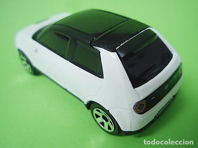 Coches a escala Matchbox: MATCHBOX MB1227 A * 27 HONDA E DEL 2020 - Foto 2