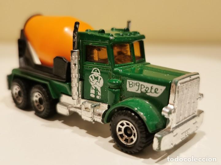 Coches a escala Matchbox: Matchbox Peterbilt cement mixer - Foto 1