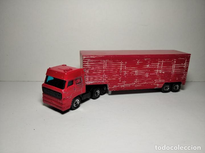Coches a escala Matchbox: CAMION TRAILER DAF SPACE CAB MATCHBOX UNIVERSAL 1,64 - Foto 5
