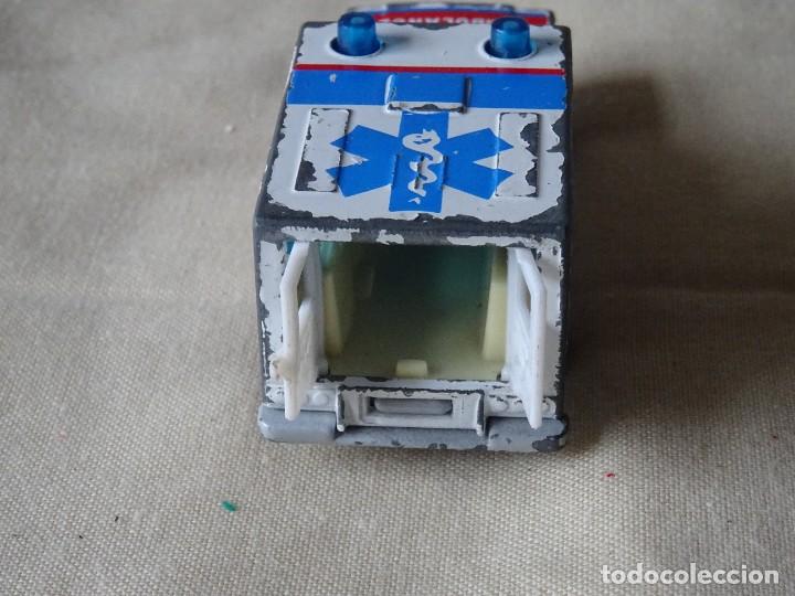 Coches a escala Matchbox: MATCHBOX AMBULANCIA 1977 - Foto 4