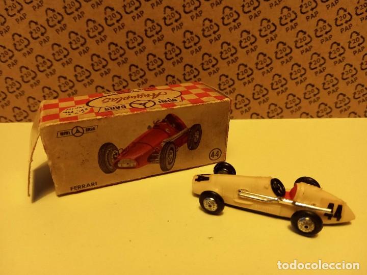 Coches a escala Matchbox: Anguplas minicars FERRARI AMARILLO - Foto 1