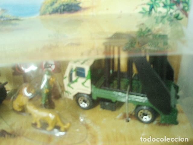 Coches a escala Matchbox: MATCHBOX ADVENTURE PACK SAFARI REF. 32904 - Foto 3