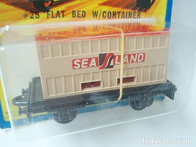 Coches a escala Matchbox: MATCHBOX SF MI725 25 FLAT CAR WITH CONTAINER A 021 - Foto 2