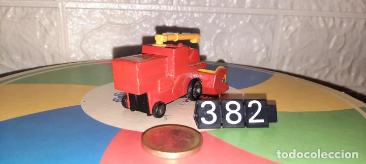 Coches a escala Matchbox: MATCHBOX,N.51,COMBINE MARVESTER - Foto 3